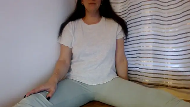 SofiaLenis online show from July 17, 2026, 1:18 pm