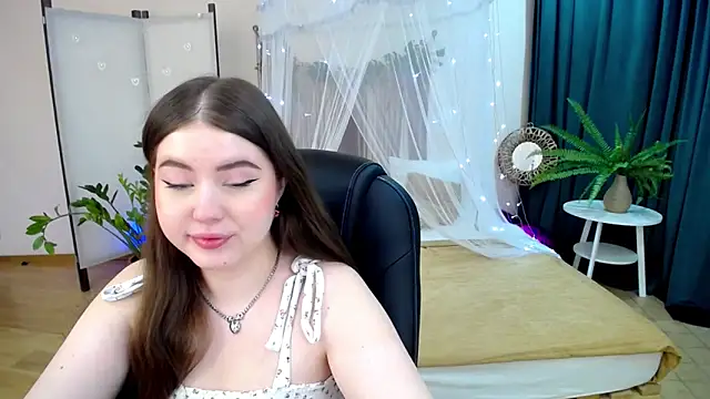 NicoleFoxery online show from March 6, 2025, 3:24 am