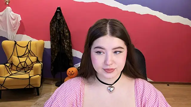 NicoleFoxery online show from October 29, 2025, 6:31 pm