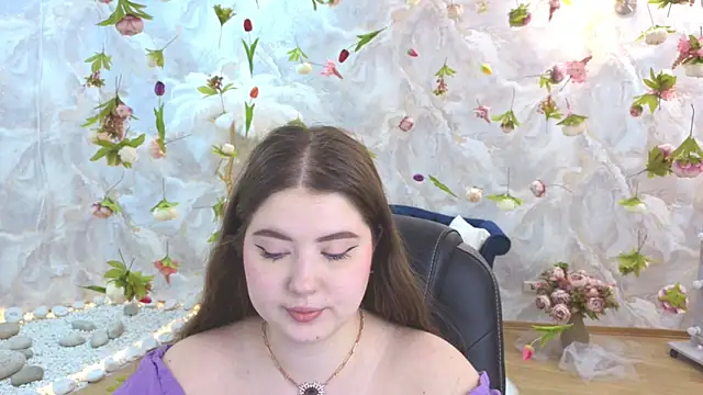 NicoleFoxery online show from May 23, 2026, 6:23 pm