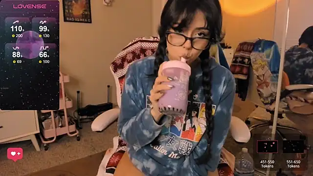 Evie-Luna online show from December 5, 2024, 12:52 am