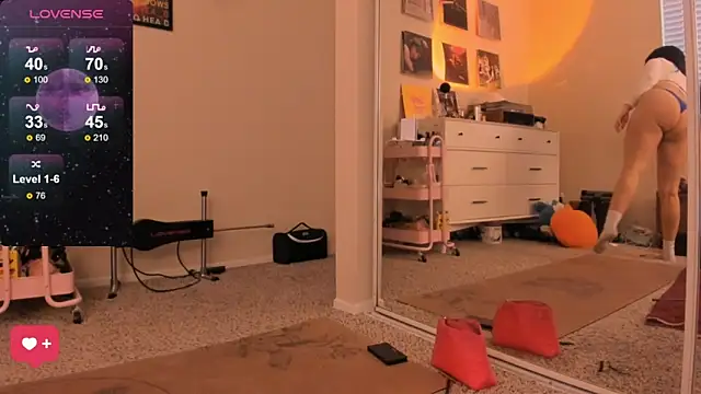 Evie-Luna online show from January 22, 2025, 12:48 am