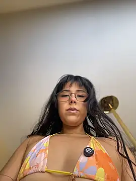 Snapshot of Evie-Luna chatting on July 11, 2026, 7:49 pm Evie-Luna online show from July 11, 2026, 7:49 pm