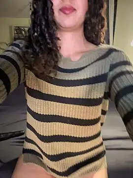 marylr2 online show from February 1, 2025, 4:24 am