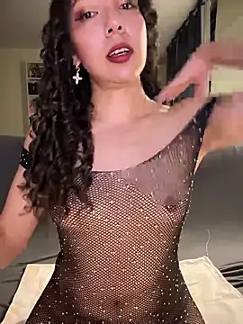 marylr2 online show from February 27, 2025, 4:09 am