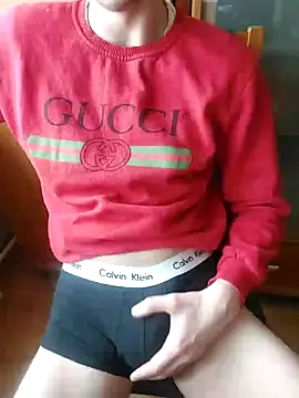 Snapshot of MlodyDres chatting on January 17, 2025, 8:45 am MlodyDres online show from January 17, 2025, 8:45 am