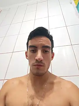 Snapshot of TommyMomentum chatting on February 13, 2026, 5:36 am TommyMomentum online show from February 13, 2026, 5:36 am