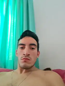 Snapshot of TommyMomentum chatting on February 15, 2026, 6:15 pm TommyMomentum online show from February 15, 2026, 6:15 pm