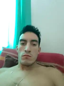 Snapshot of TommyMomentum chatting on March 21, 2026, 4:43 pm TommyMomentum online show from March 21, 2026, 4:43 pm