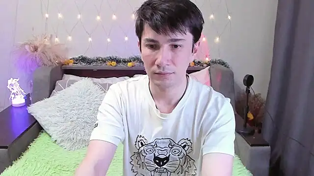 Snapshot of Yumi_steve chatting on November 28, 2025, 4:53 pm Yumi steve online show from November 28, 2025, 4:53 pm