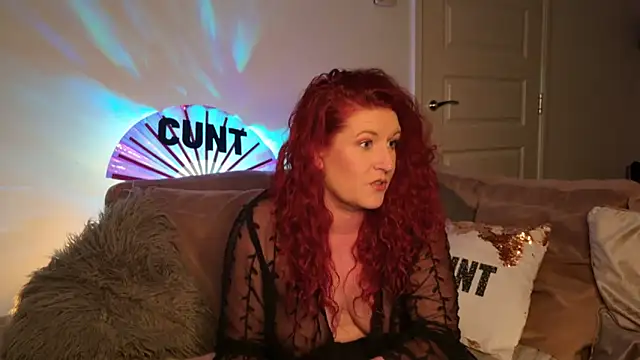 SultrySavannah online show from May 12, 2026, 10:18 pm