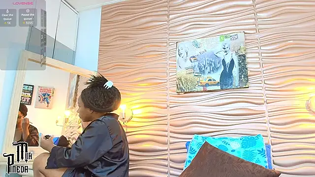 mia pineda online show from September 17, 2025, 10:11 pm