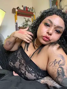 PrincessLauren420 online show from May 23, 2026, 4:11 pm