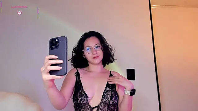 Snapshot of Anyi_1 chatting on July 15, 2026, 1:00 am Anyi 1 online show from July 15, 2026, 1:00 am