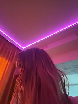 RockQueen A online show from June 10, 2026, 3:29 am