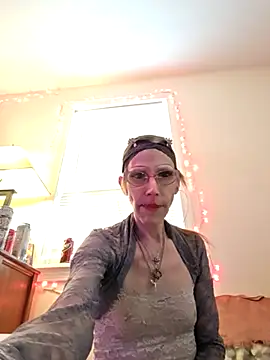 Snapshot of AngelMagick chatting on January 18, 2026, 2:43 pm AngelMagick online show from January 18, 2026, 2:43 pm