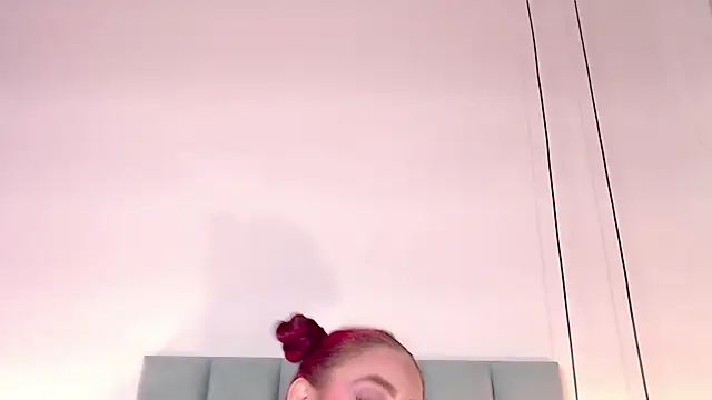 Snapshot of JupiteFox chatting on January 23, 2025, 5:52 pm JupiteFox online show from January 23, 2025, 5:52 pm