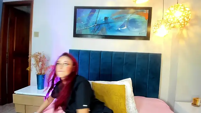 Snapshot of JupiteFox chatting on November 28, 2025, 11:40 pm JupiteFox online show from November 28, 2025, 11:40 pm