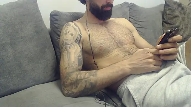 Verycutex online show from April 26, 2026, 6:27 pm