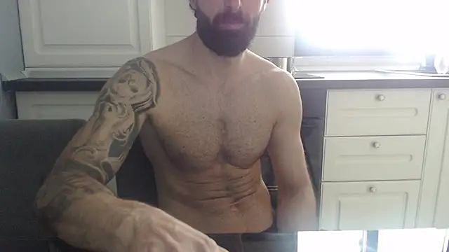 Verycutex online show from May 5, 2026, 5:37 am
