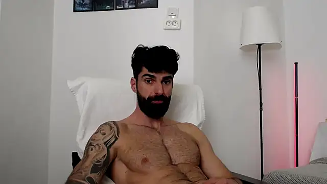 Verycutex online show from May 29, 2026, 7:17 am