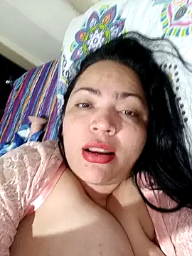 Snapshot of NIKOLE1301 chatting on January 24, 2025, 10:51 pm NIKOLE1301 online show from January 24, 2025, 10:51 pm