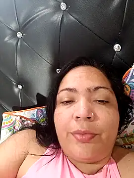 Snapshot of NIKOLE1301 chatting on February 5, 2025, 8:14 pm NIKOLE1301 online show from February 5, 2025, 8:14 pm