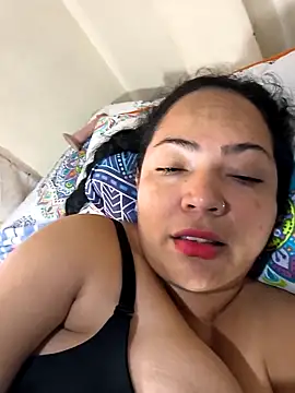 Snapshot of NIKOLE1301 chatting on October 29, 2025, 2:19 pm NIKOLE1301 online show from October 29, 2025, 2:19 pm