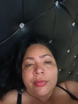NIKOLE1301 online show from May 14, 2026, 9:10 pm