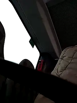 Hottie-Mom online show from March 2, 2026, 9:05 am