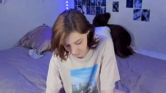 Snapshot of YunaPeace chatting on March 19, 2025, 7:17 pm YunaPeace online show from March 19, 2025, 7:17 pm