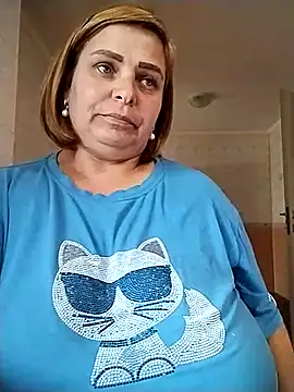 EvaCristal online show from May 25, 2026, 9:48 am
