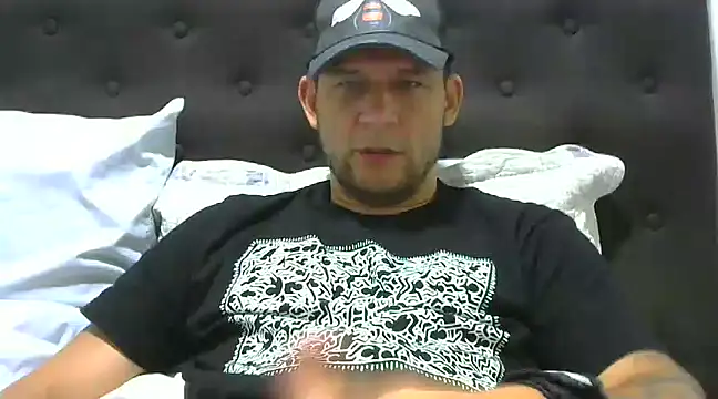 altenori112 online show from March 14, 2025, 6:50 pm