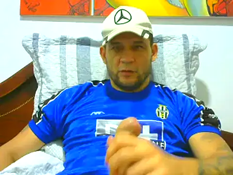 altenori112 online show from May 4, 2026, 2:29 am