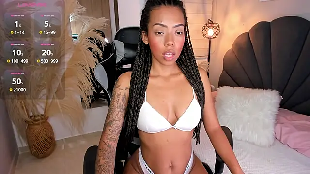 Snapshot of ashley_23_ chatting on February 6, 2025, 12:33 am ashley 23 online show from February 6, 2025, 12:33 am