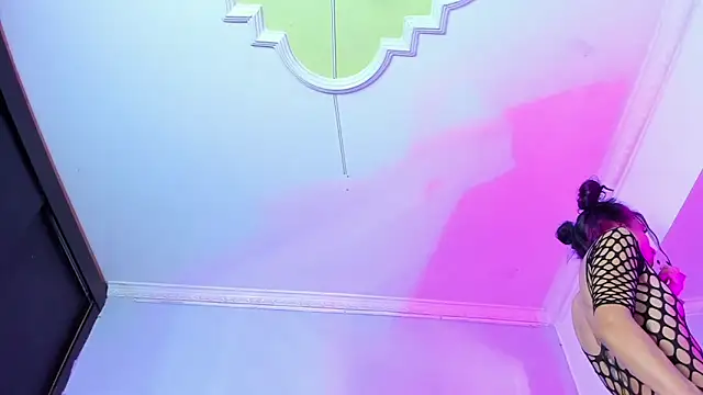 Sammybitchx online show from June 12, 2026, 12:37 pm