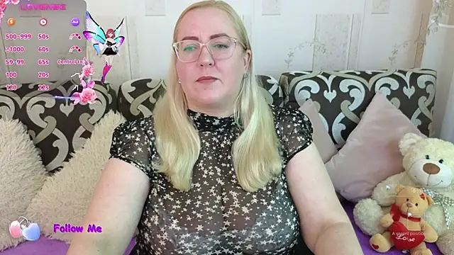 Snapshot of Ginesia chatting on September 13, 2025, 12:38 pm Ginesia online show from September 13, 2025, 12:38 pm