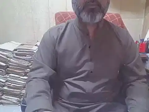 hairymaster95 online show from October 22, 2025, 3:29 am