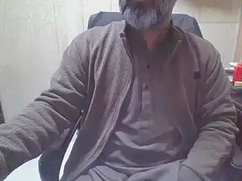 hairymaster95 online show from January 9, 2026, 4:15 am