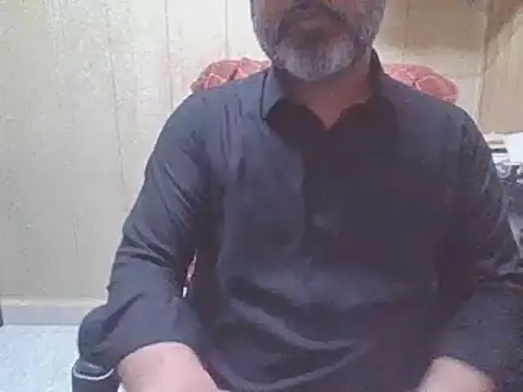 Snapshot of hairymaster95 chatting on June 9, 2026, 4:35 am hairymaster95 online show from June 9, 2026, 4:35 am