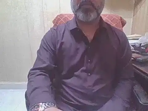 Snapshot of hairymaster95 chatting on June 10, 2026, 4:01 am hairymaster95 online show from June 10, 2026, 4:01 am