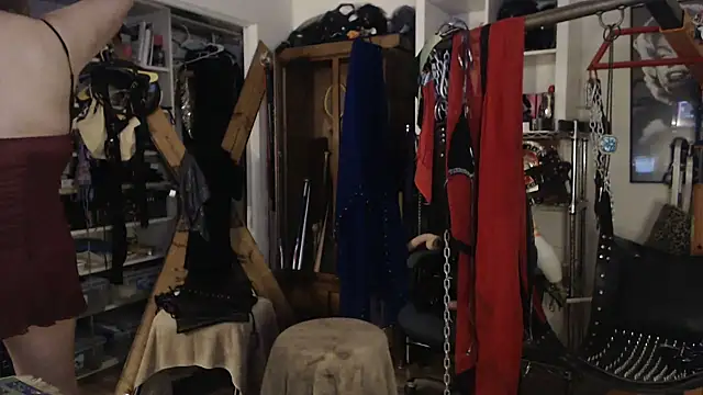 Transjoni online show from March 8, 2025, 3:35 pm