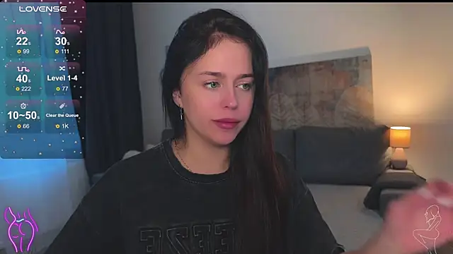 Snapshot of Megan_Nilson chatting on February 1, 2025, 6:32 am Megan Nilson online show from February 1, 2025, 6:32 am