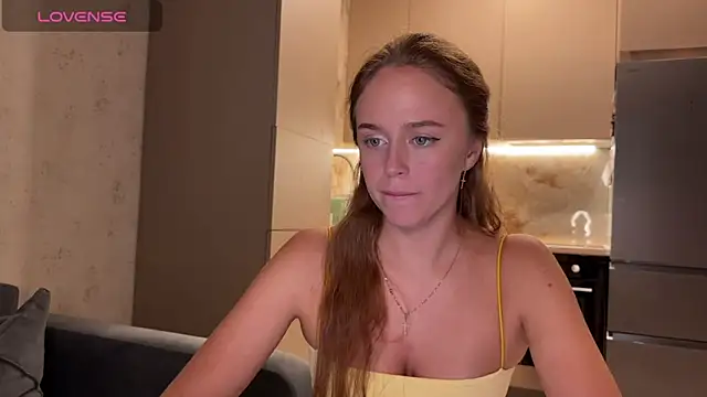 Snapshot of Megan_Nilson chatting on June 8, 2026, 7:47 pm Megan Nilson online show from June 8, 2026, 7:47 pm