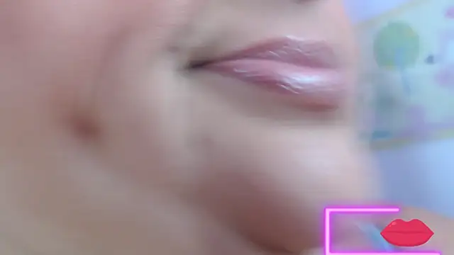 Kerly Doll online show from November 13, 2025, 2:27 pm