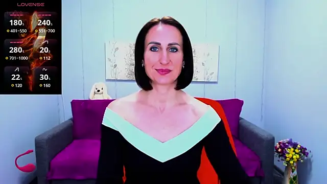 Snapshot of Nia_Smithh chatting on December 13, 2024, 4:05 pm Nia Smithh online show from December 13, 2024, 4:05 pm