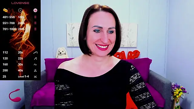 Snapshot of Nia_Smithh chatting on February 20, 2025, 1:19 pm Nia Smithh online show from February 20, 2025, 1:19 pm