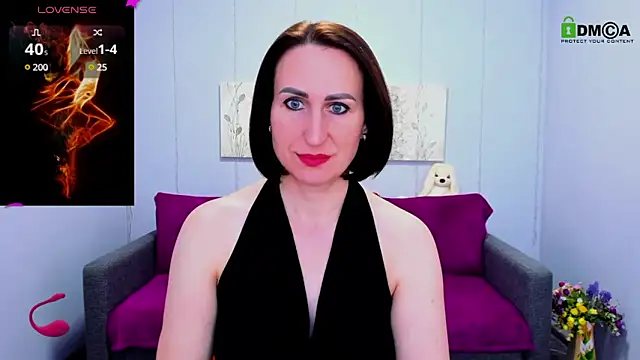 Snapshot of Nia_Smithh chatting on March 5, 2025, 1:28 pm Nia Smithh online show from March 5, 2025, 1:28 pm