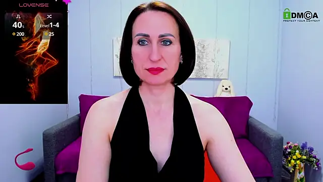 Snapshot of Nia_Smithh chatting on March 5, 2025, 4:57 pm Nia Smithh online show from March 5, 2025, 4:57 pm