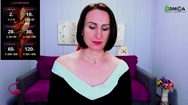 Snapshot of Nia_Smithh chatting on March 6, 2025, 3:45 pm Nia Smithh online show from March 6, 2025, 3:45 pm